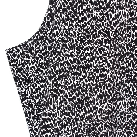 T by Talbots Abstract Animal Print Keyhole Back Active Tank - Picture 10 of 14